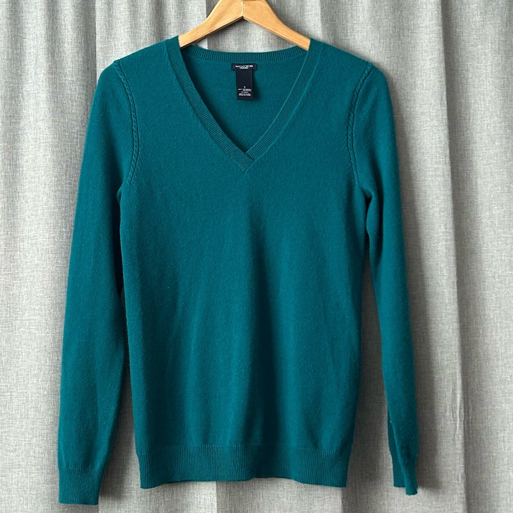 Magaschoni Turquoise V-Neck Cashmere Sweater